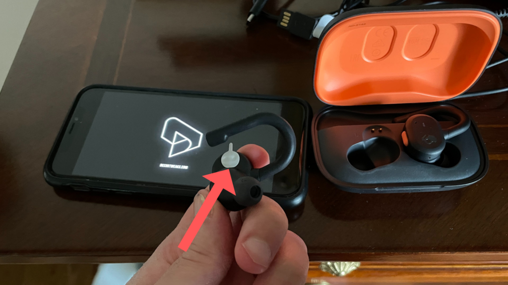 Protective plastic on Skullcandy earbud connectors