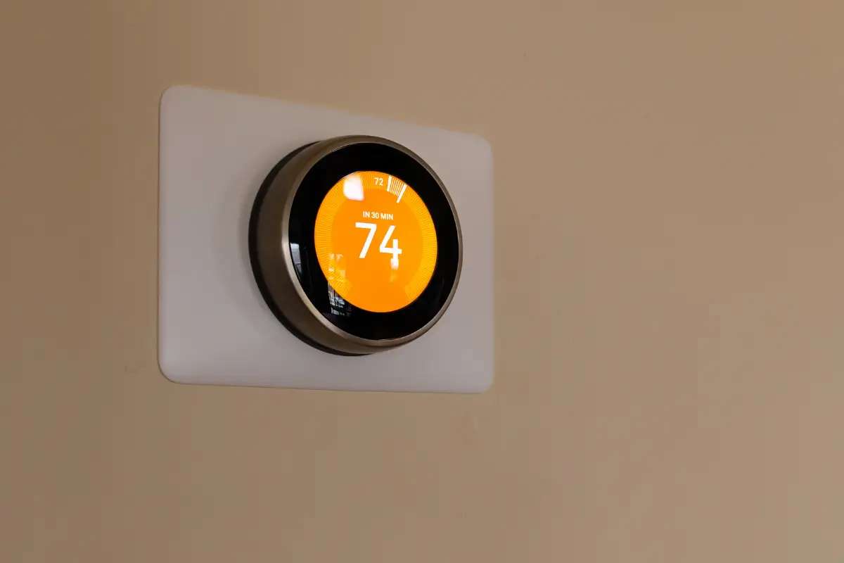 why-is-my-nest-thermostat-blinking-red-decortweaks