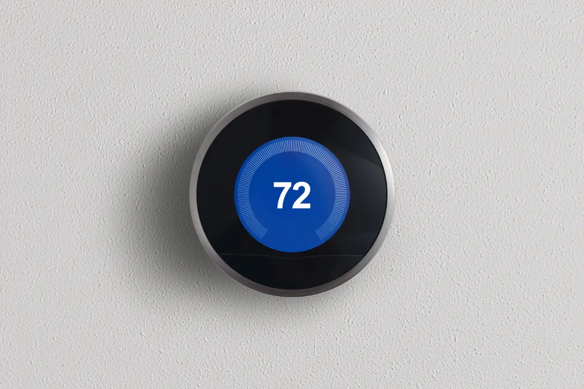 do nest thermostats have cameras in them