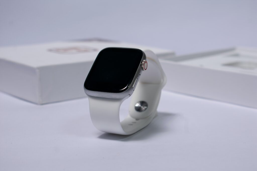 Can You Use An Apple Watch While Charging Decortweaks