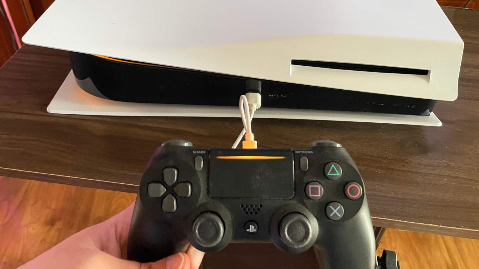 How to Charge a PS4 Controller Without a PS4 Decortweaks