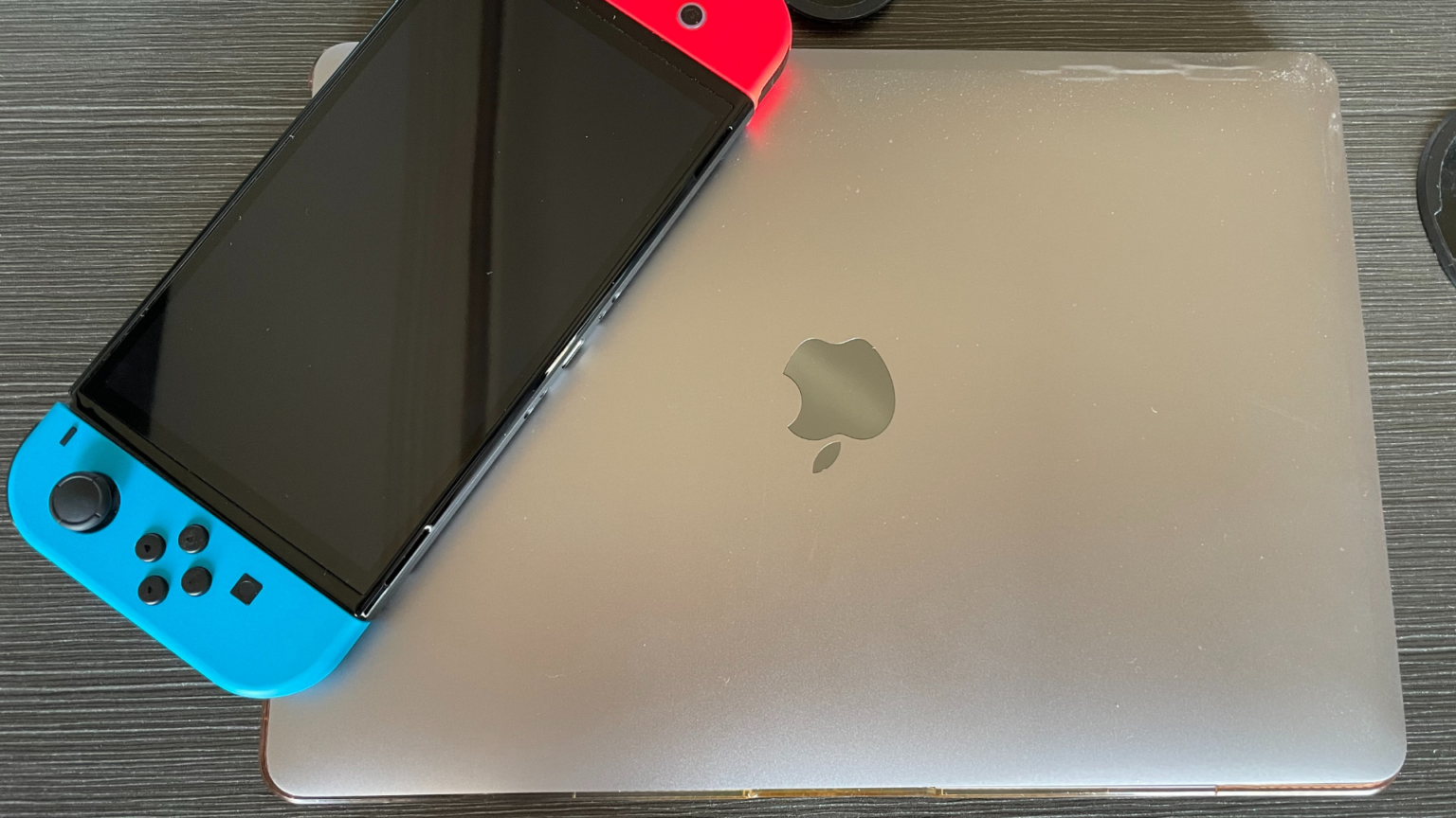 How to Connect Your Nintendo Switch to a MacBook Decortweaks