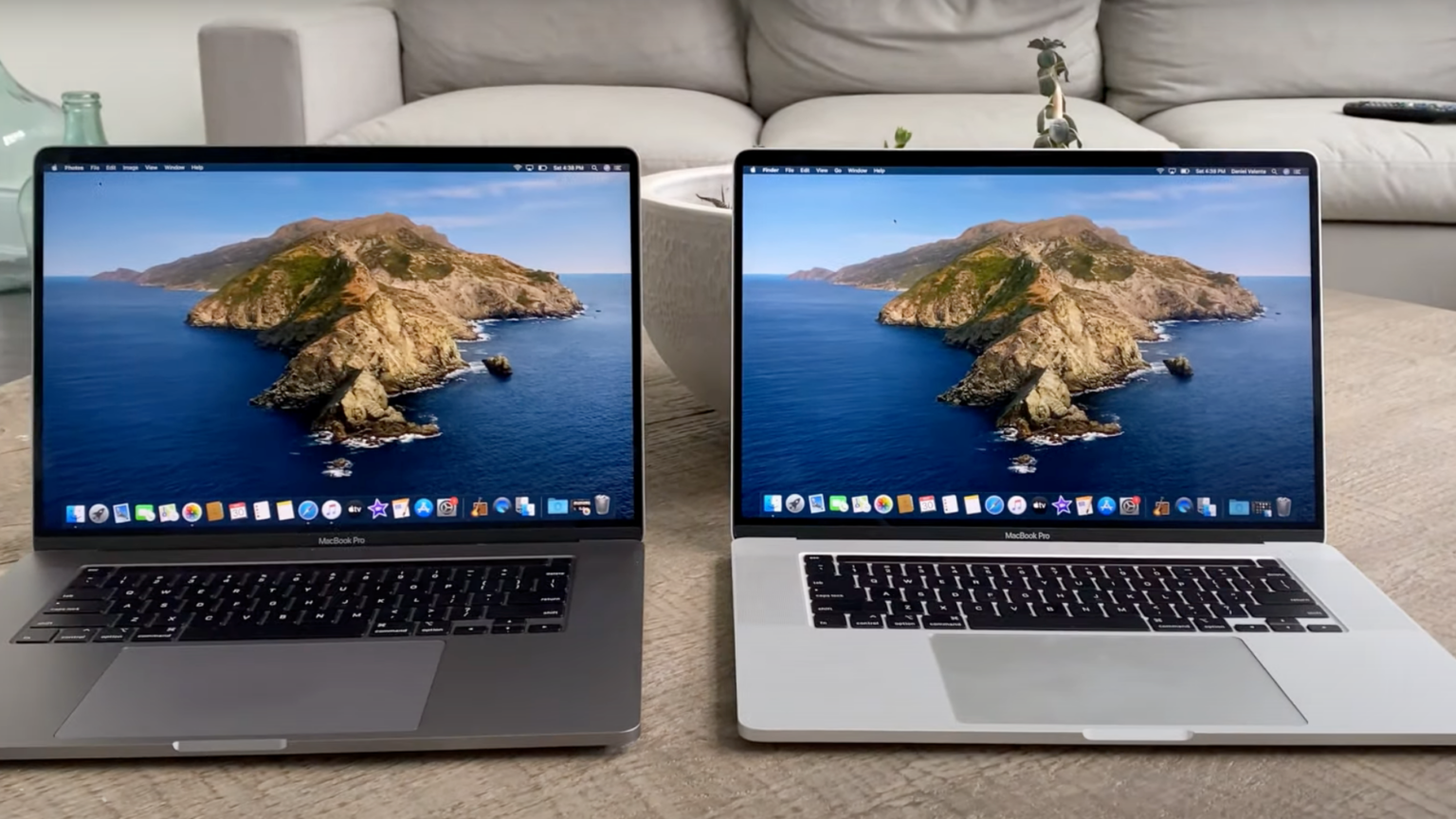 MacBook Silver VS Space Grey - Here's How to Pick | Decortweaks