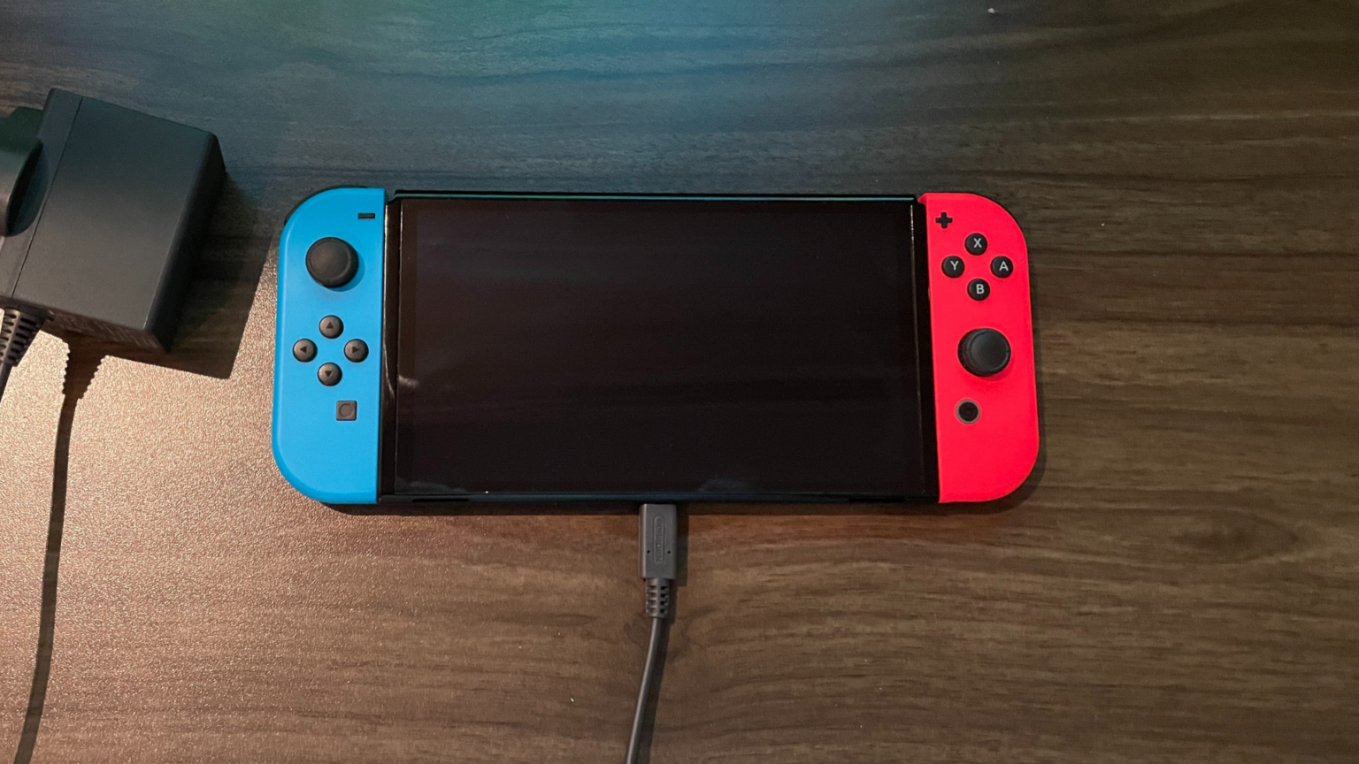 Nintendo Switch Stuck on Charging Screen | Decortweaks