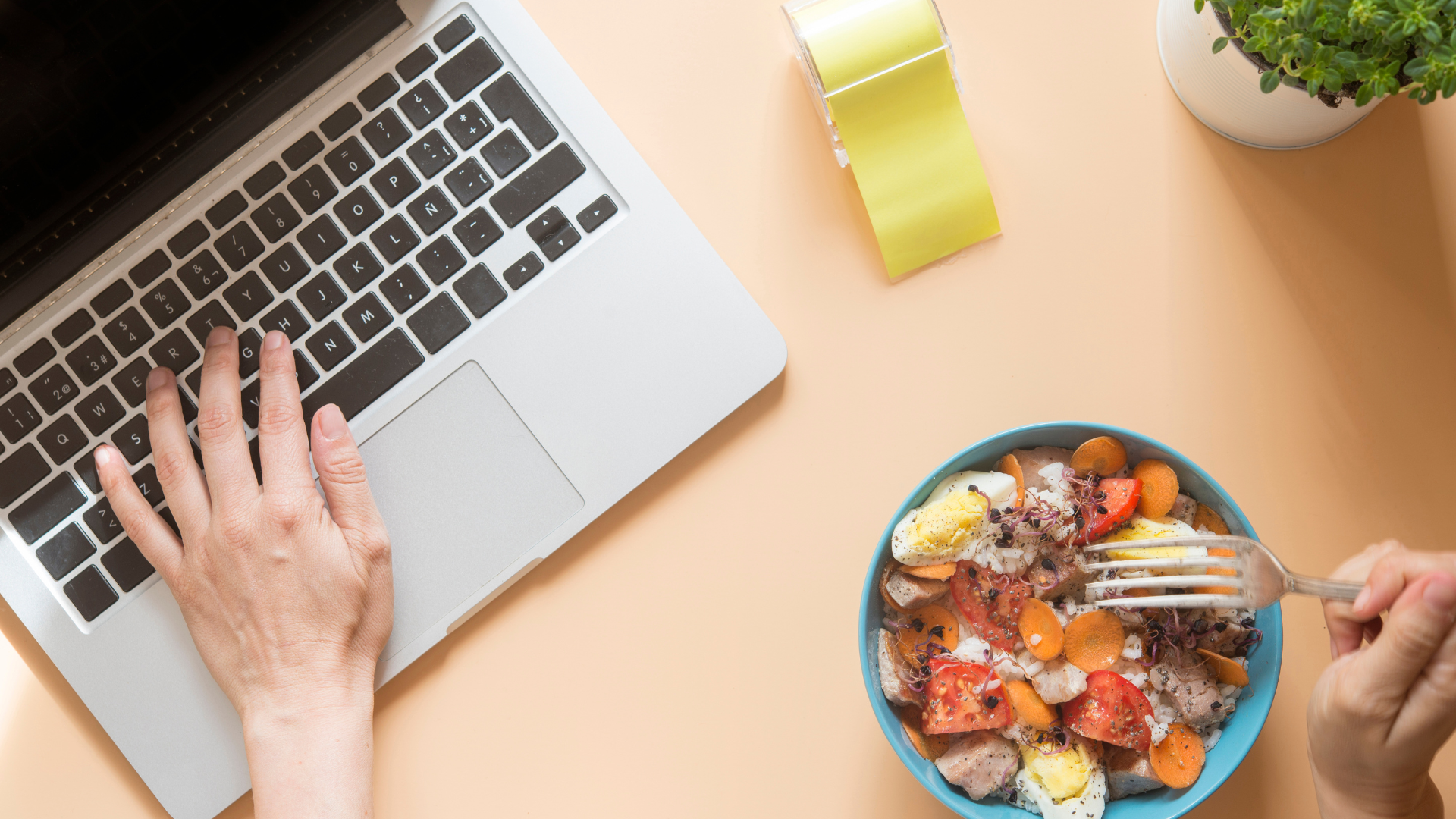 Is It Rude To Eat In A Zoom Meeting? | Decortweaks