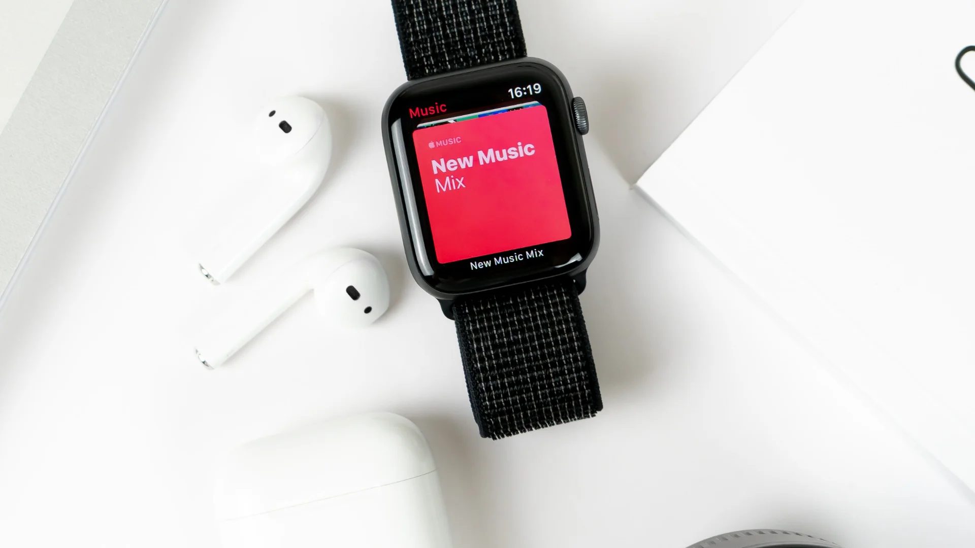 Can You Connect Airpods to Apple Watch Without a Phone?