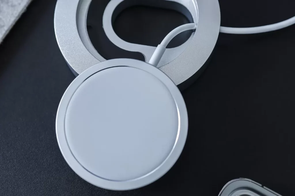 Can You Charge AirPods Pro With Magsafe Charger?